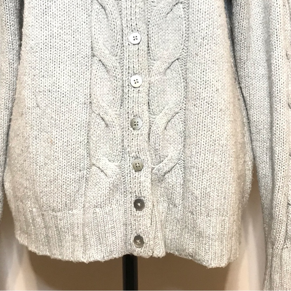 {SOLD} Old Navy Cable Knit Button Cardigan Sweater Gray Size XXL - Picture 4 of 14